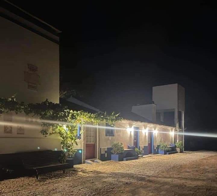 Lodge Monte Do Sobral Alcacovas Exterior photo