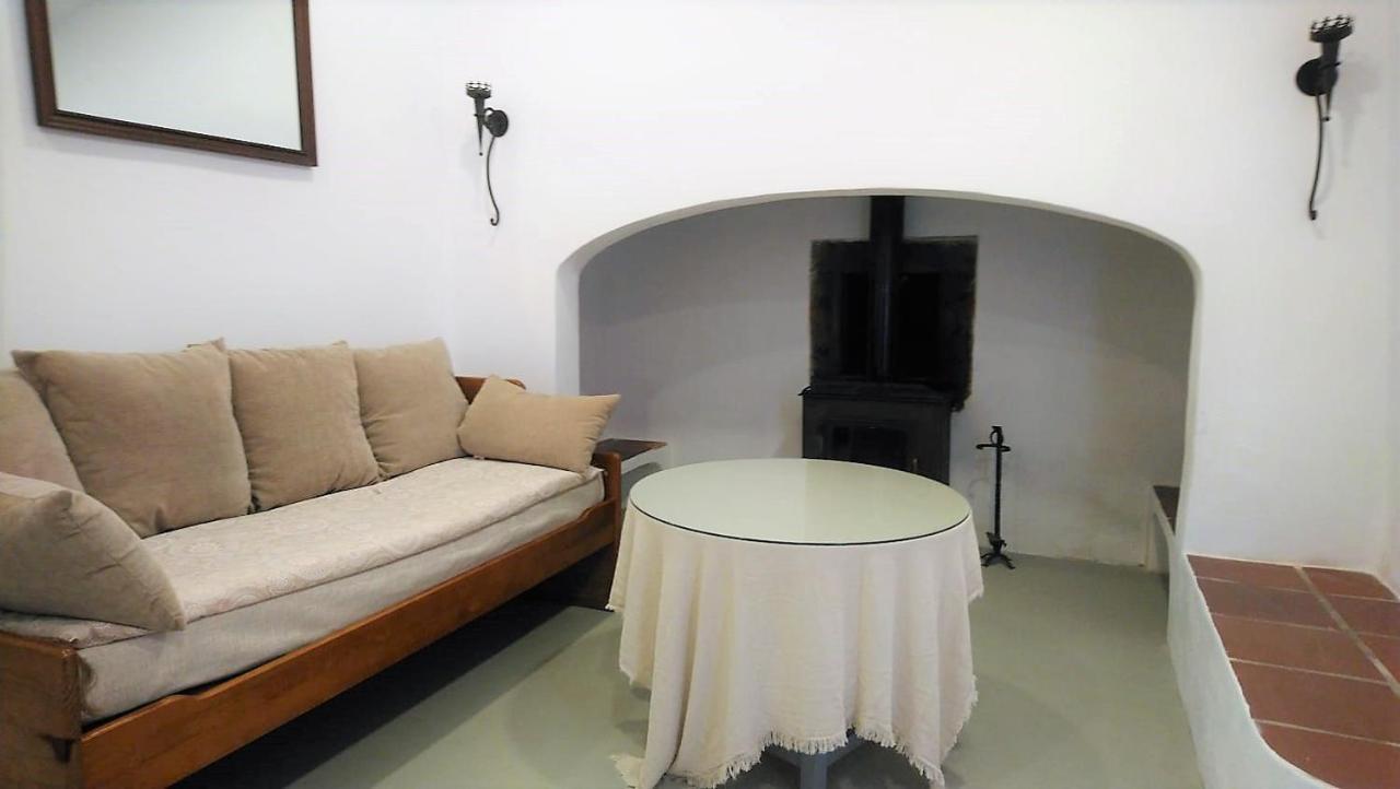 Lodge Monte Do Sobral Alcacovas Exterior photo